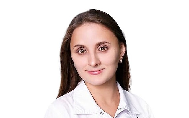 Папазян Лариса Андреевна